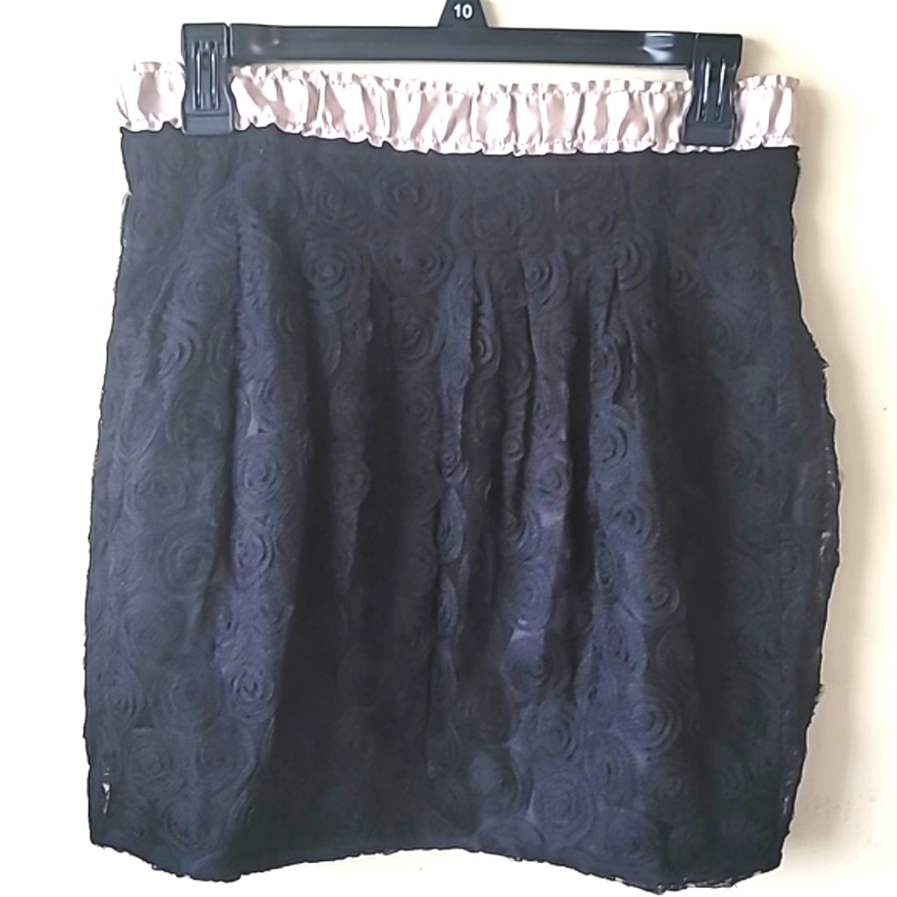 Lace Black Alythea Mini Skirt SZ M New